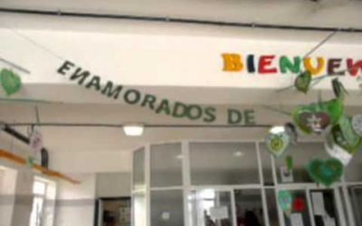 ENAMORADOS DE LA ESCUELA PÚBLICA